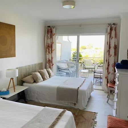 Duplex Vistas Al Golf Guadalmina Lejlighed *