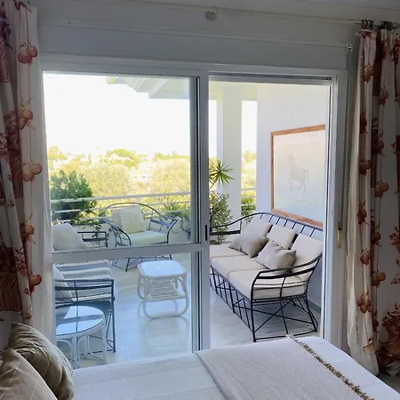 Duplex Vistas Al Golf Guadalmina شقة