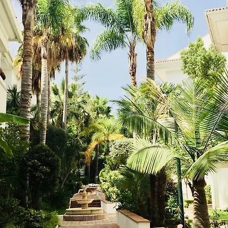 Duplex Vistas Al Golf Guadalmina Lejlighed *