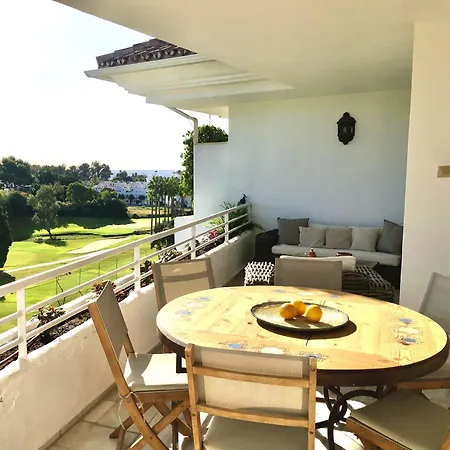 Duplex Vistas Al Golf Guadalmina Apartment *