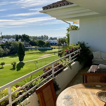 Duplex Vistas Al Golf Guadalmina * Марбелья