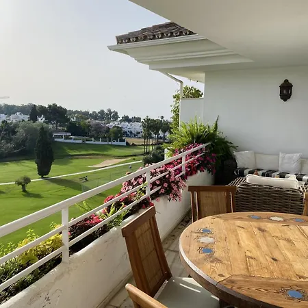 Duplex Vistas Al Golf Guadalmina * Марбелья