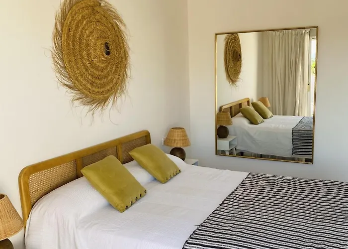 Duplex Vistas Al Golf Guadalmina アパート *