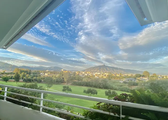 アパート Duplex Vistas Al Golf Guadalmina *