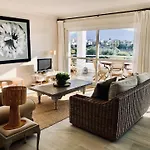 Duplex Vistas Al Golf Guadalmina * マルベーリャ