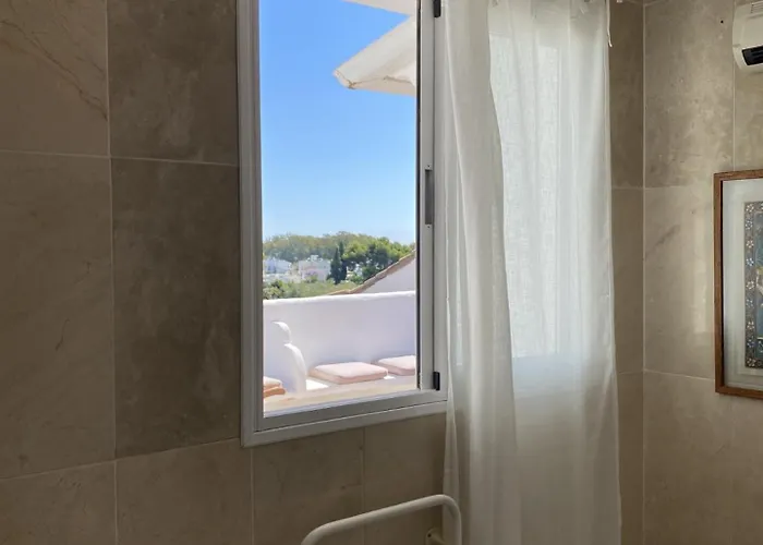 Duplex Vistas Al Golf Guadalmina ماربيا