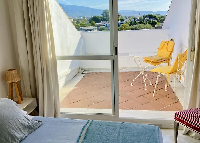Duplex Vistas Al Golf Guadalmina شقة *