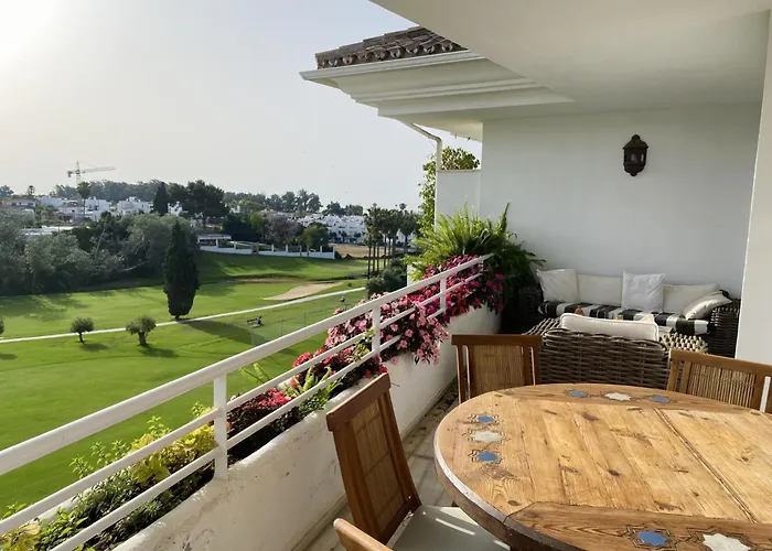 Duplex Vistas Al Golf Guadalmina * Марбелья